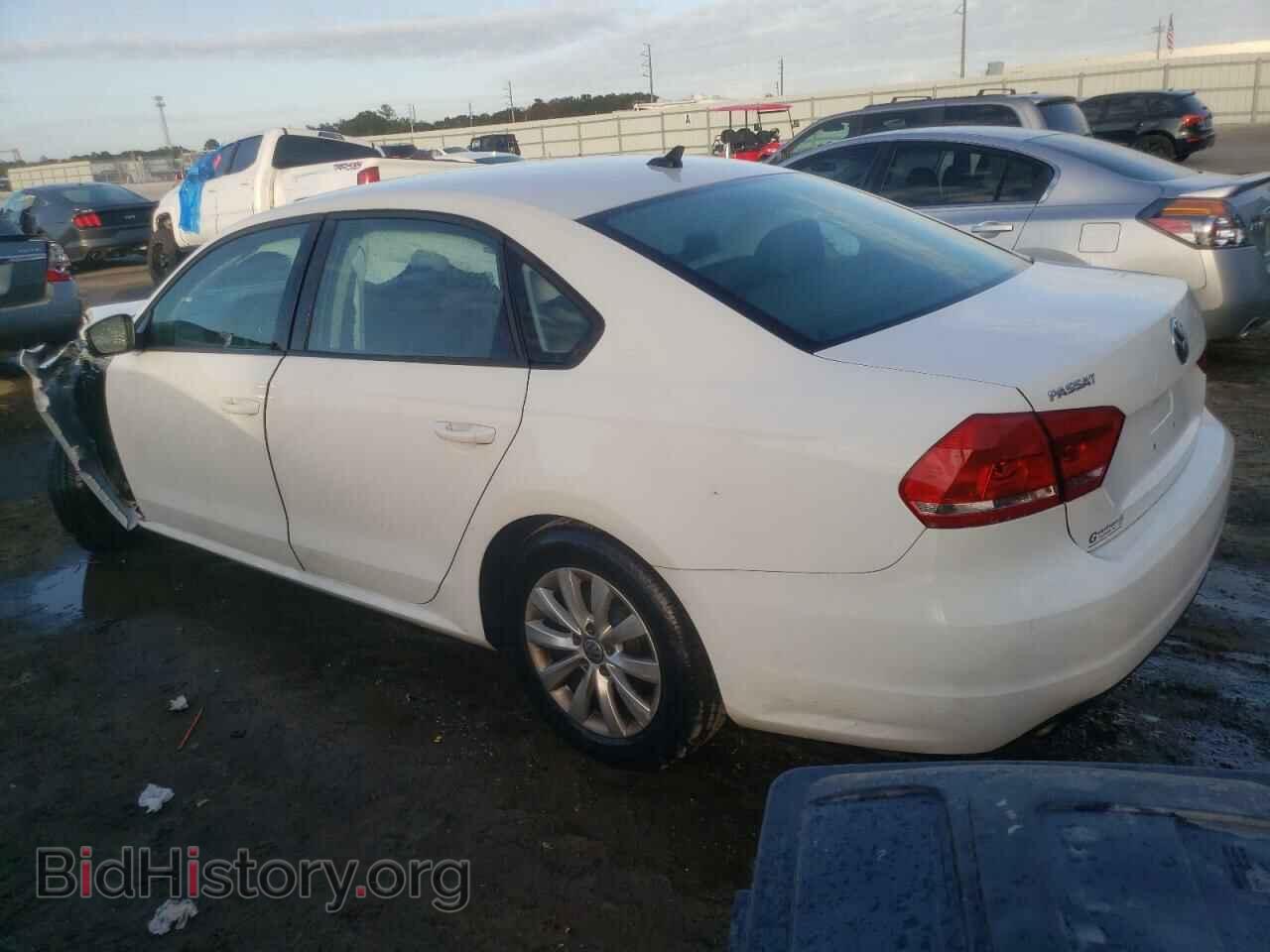 2015 VOLKSWAGEN PASSAT - VIN: 1VWAT7A33FC059660 - Фото 2