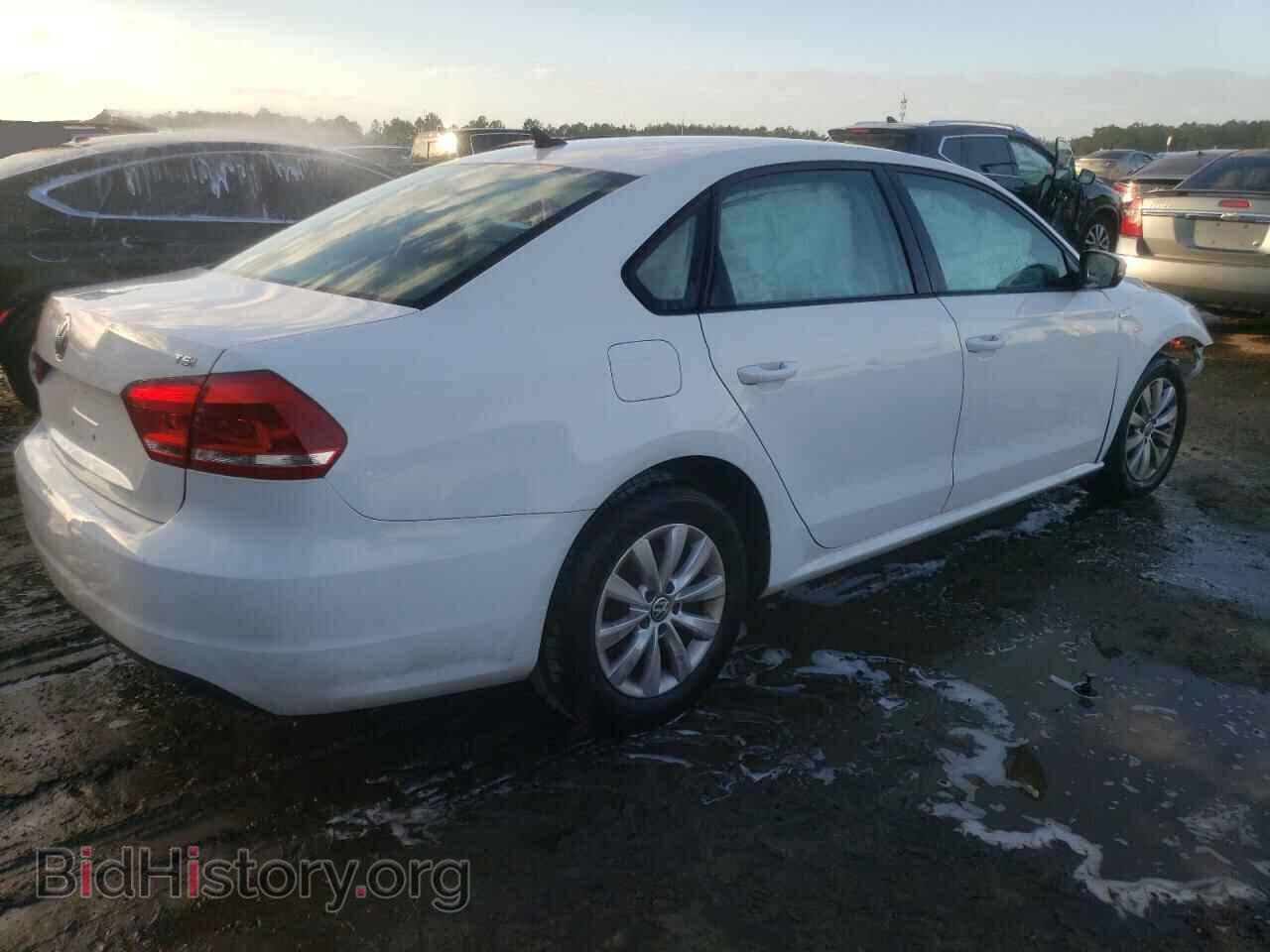 2015 VOLKSWAGEN PASSAT - VIN: 1VWAT7A33FC059660 - Фото 3