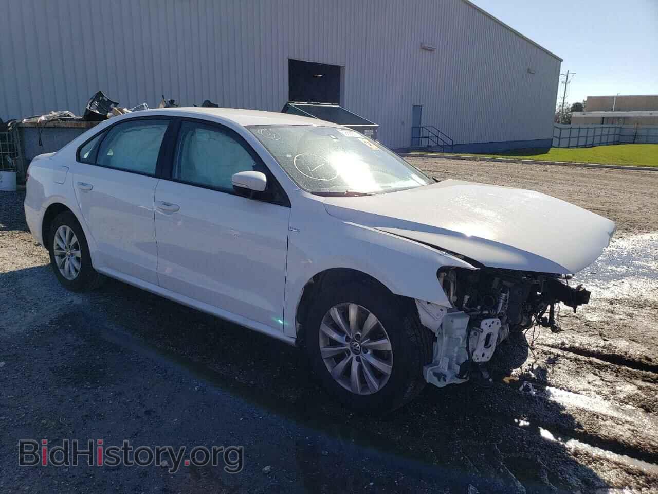 2015 VOLKSWAGEN PASSAT - VIN: 1VWAT7A33FC059660 - Фото 4