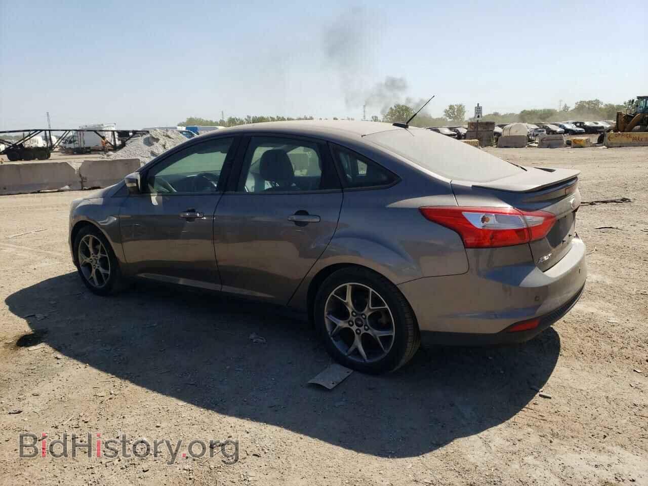 2014 FORD FOCUS - VIN: 1FADP3F2XEL429715 - Фото 2