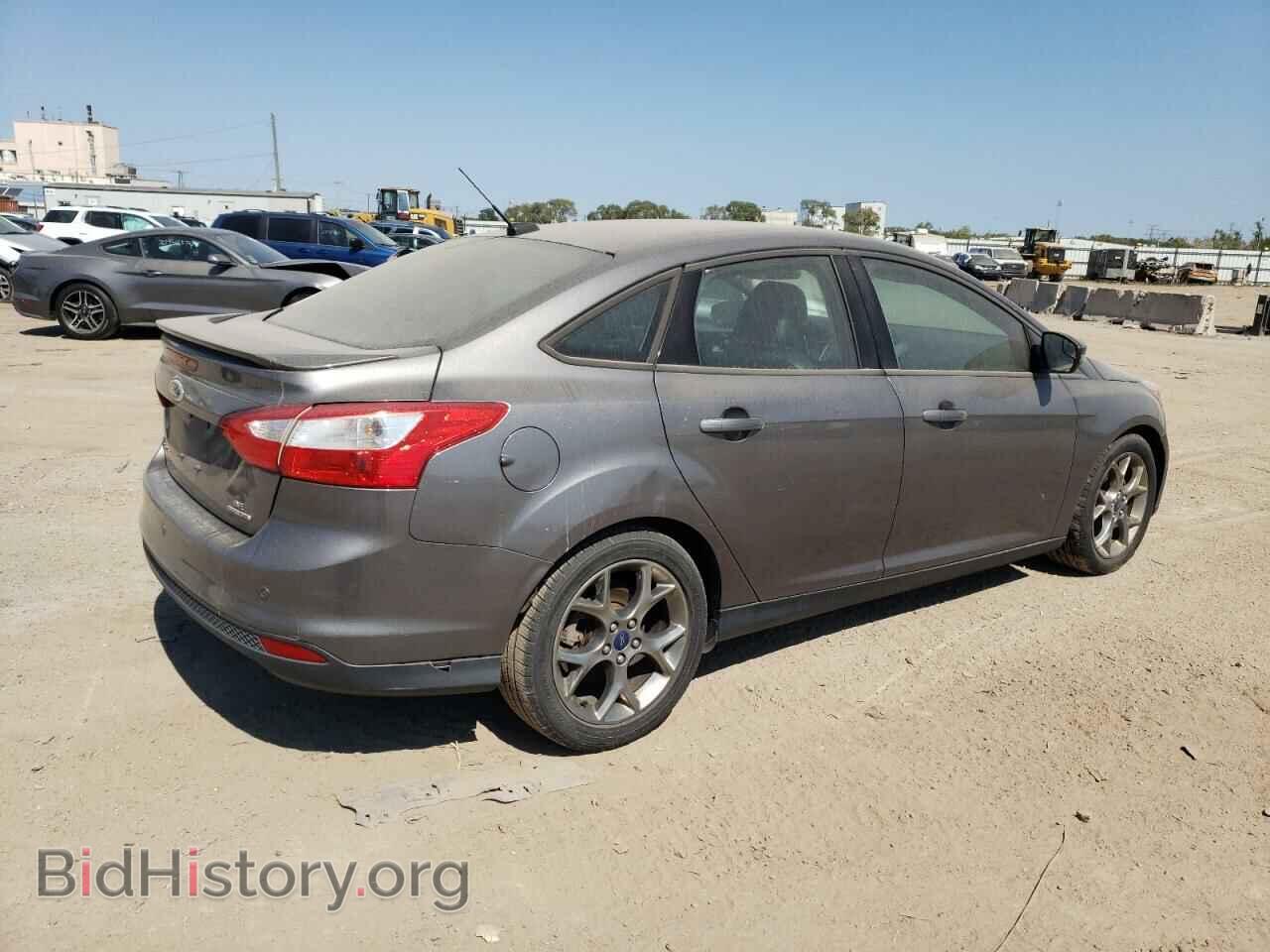 2014 FORD FOCUS - VIN: 1FADP3F2XEL429715 - Фото 3