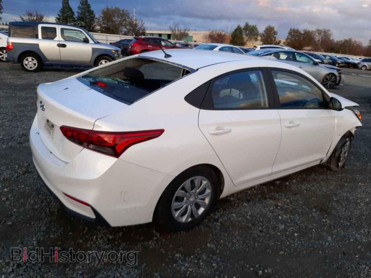 2019 HYUNDAI ACCENT - VIN: 3KPC24A38KE080505 - Фото 3