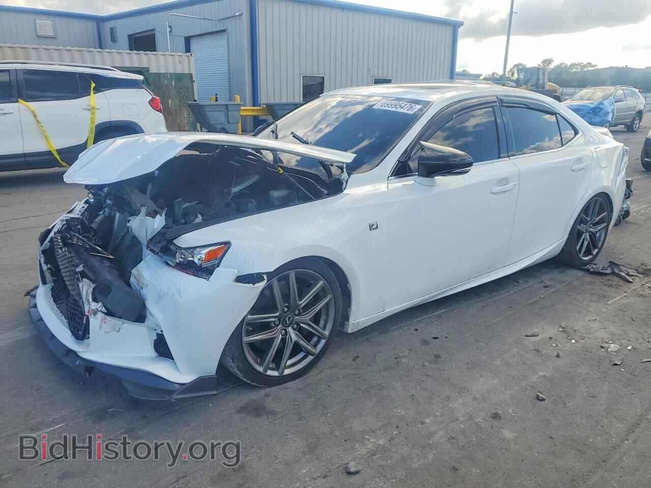 Фотография JTHCE1D28E5004158 - LEXUS IS 2014