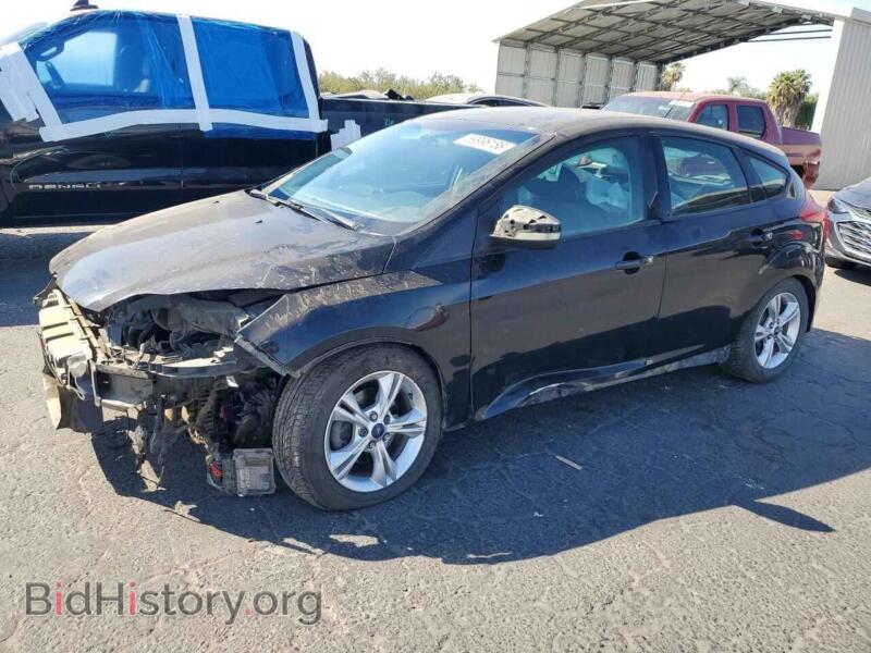 2014 Ford FOCUS SE (VIN 1FADP3K29EL334150) — photo 1 of 13, Copart, damage: front end