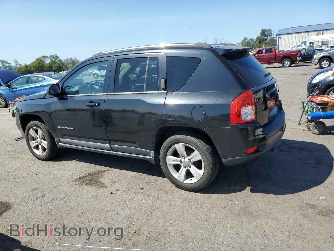 2011 JEEP COMPASS - VIN: 1J4NT1FB3BD138200 - Фото 2