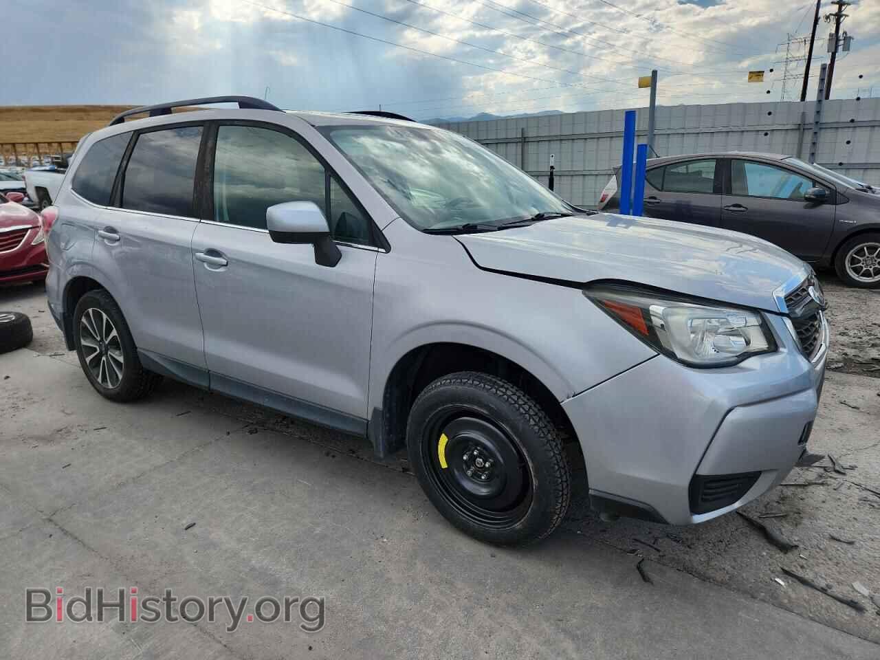 2017 SUBARU FORESTER - VIN: JF2SJGEC7HH546326 - Фото 4