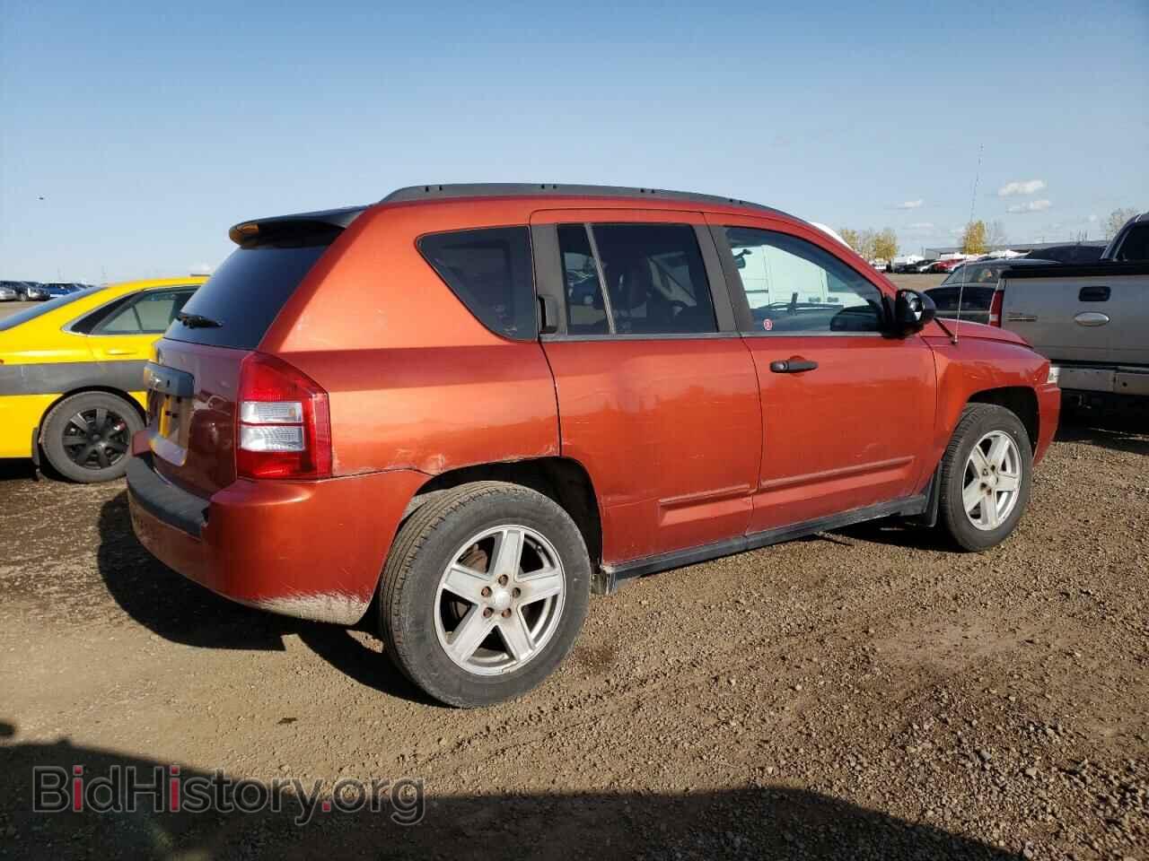 2009 JEEP COMPASS - VIN: 1J4FT47B89D244740 - Фото 3