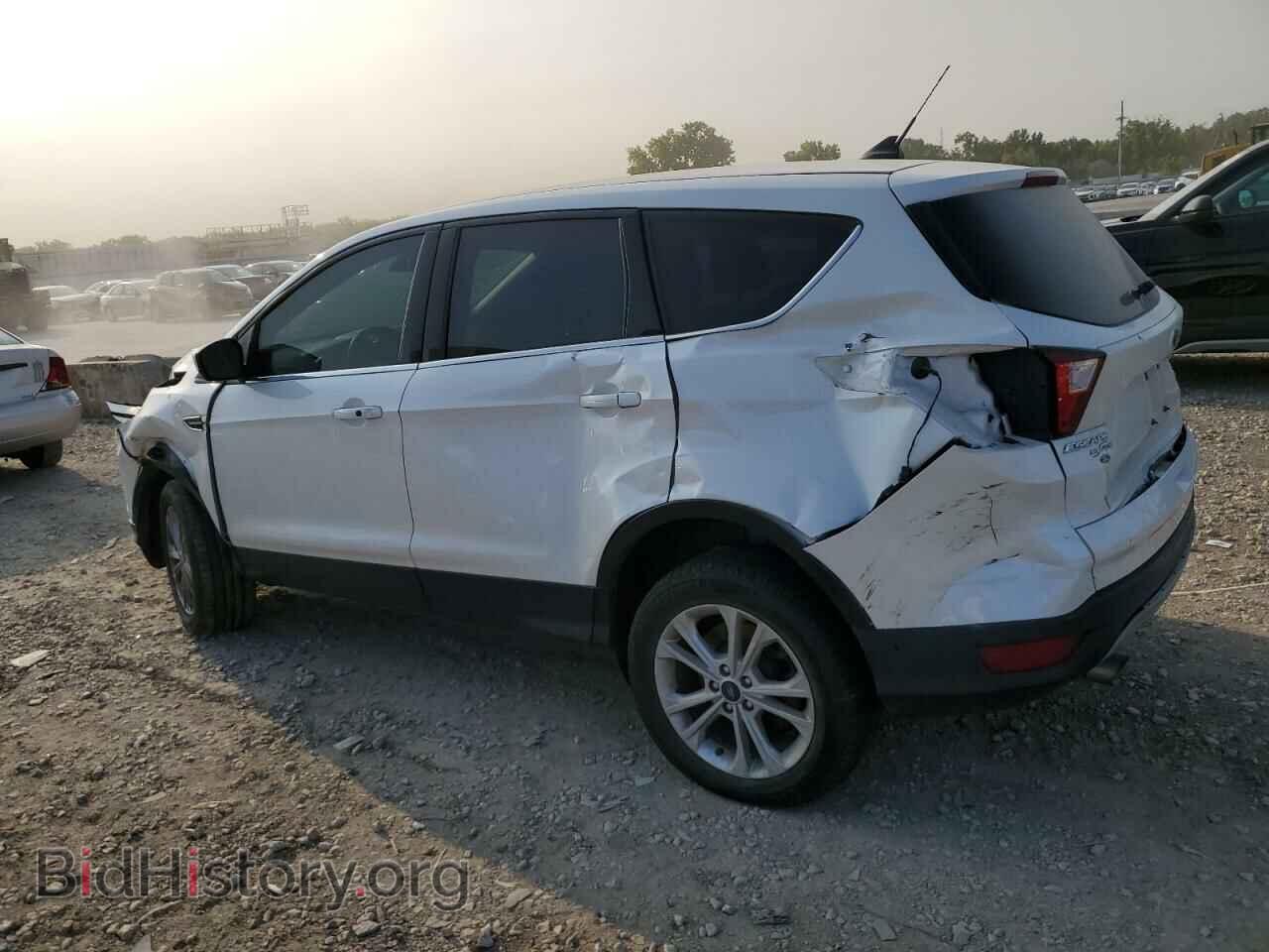 2019 FORD ESCAPE - VIN: 1FMCU9GD7KUB85976 - Фото 2