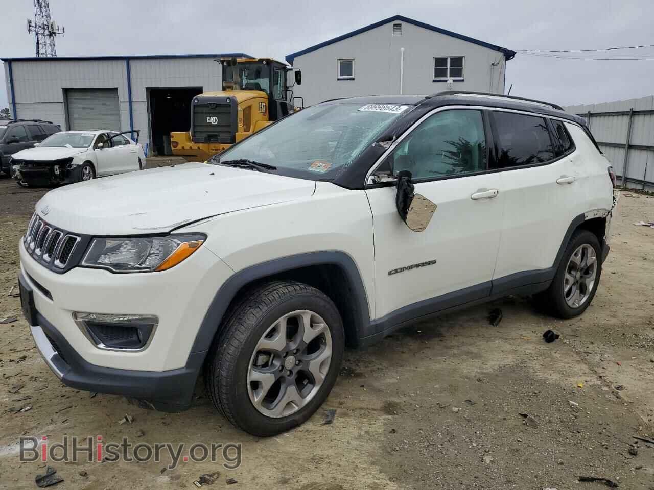 Фотография 3C4NJDCB1JT143843 - JEEP COMPASS 2018