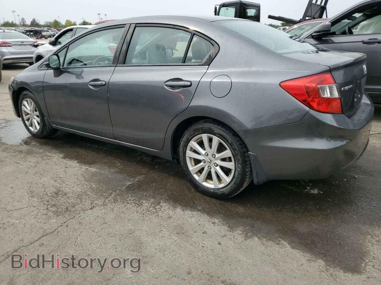 2012 HONDA CIVIC - VIN: 2HGFB2F97CH592584 - Фото 2