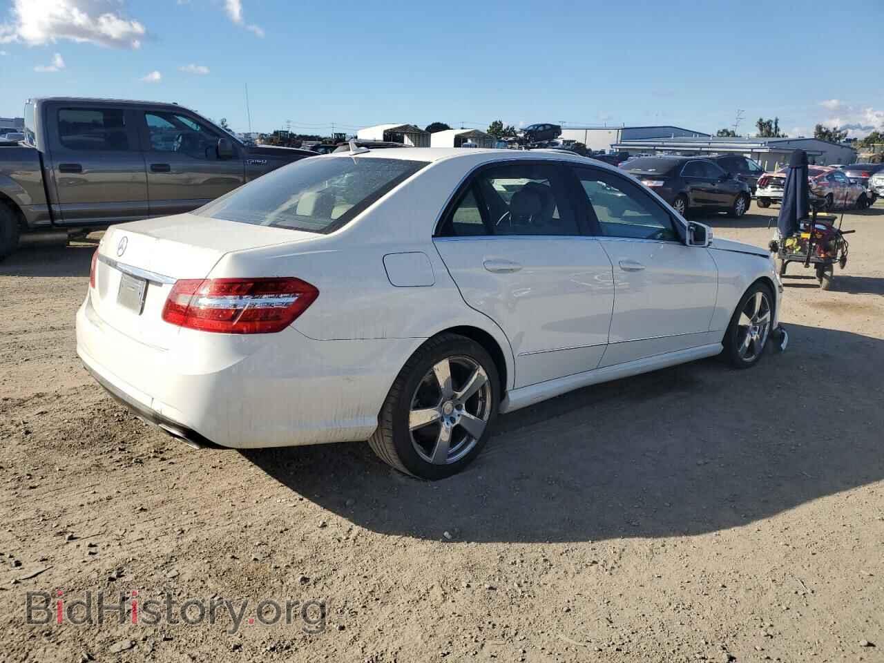 2010 MERCEDES-BENZ E-CLASS - VIN: WDDHF5GB0AA189028 - Фото 3