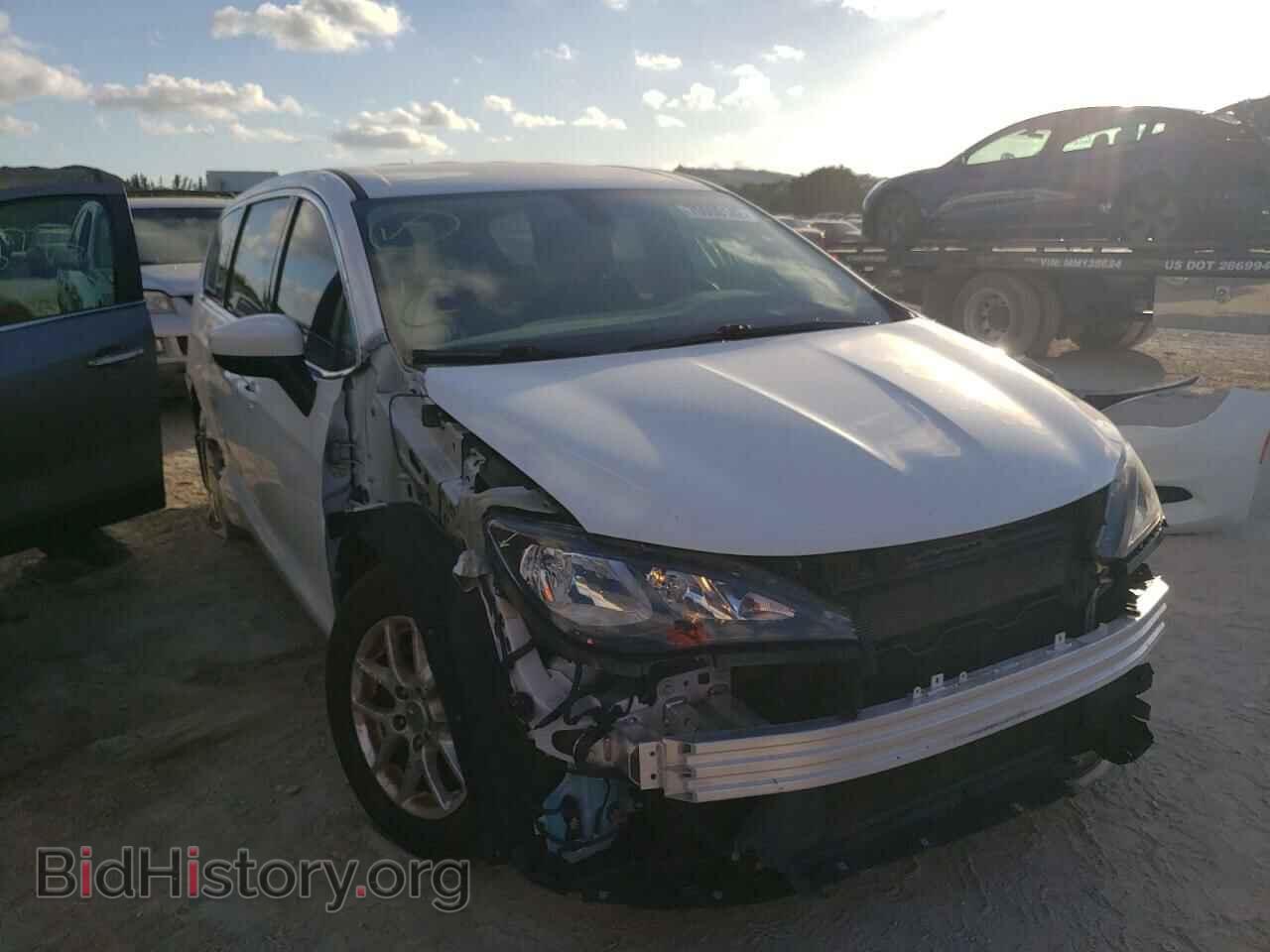 2017 CHRYSLER PACIFICA - VIN: 2C4RC1DG3HR609063 - Фото 4