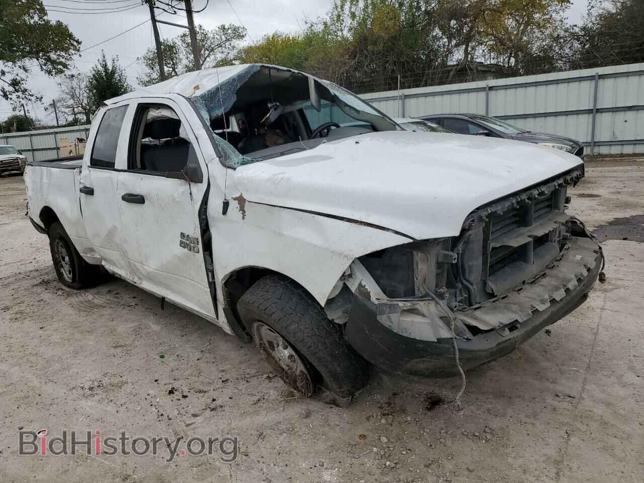 2018 RAM 1500 - VIN: 1C6RR6FG8JS330390 - Фото 4