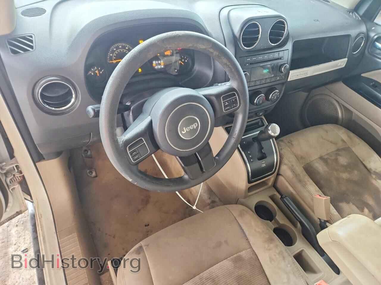 2014 JEEP COMPASS - VIN: 1C4NJCBA4ED881621 - Photo 8