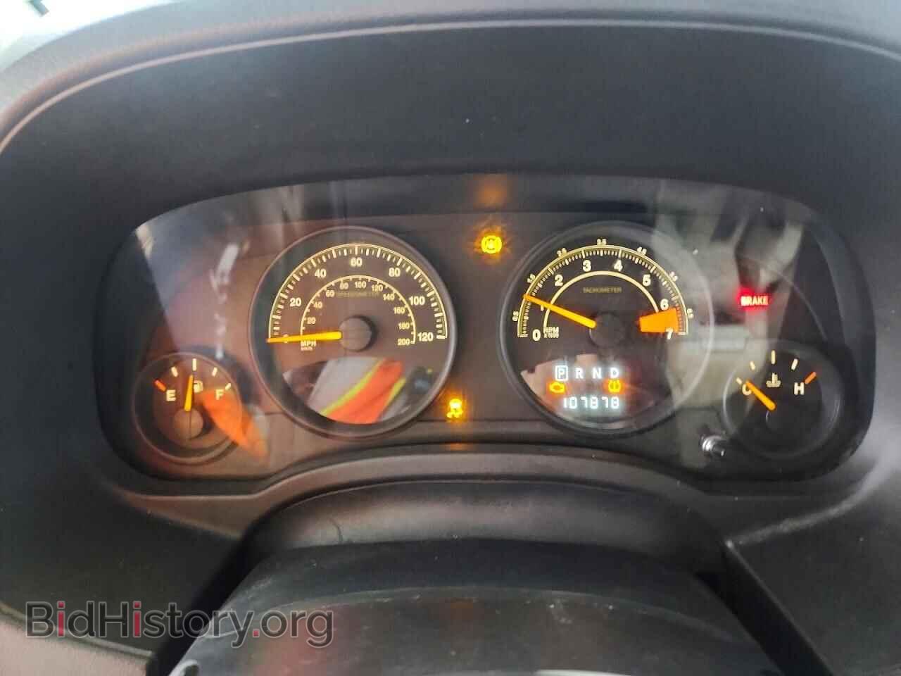 2014 JEEP COMPASS - VIN: 1C4NJCBA4ED881621 - Photo 9