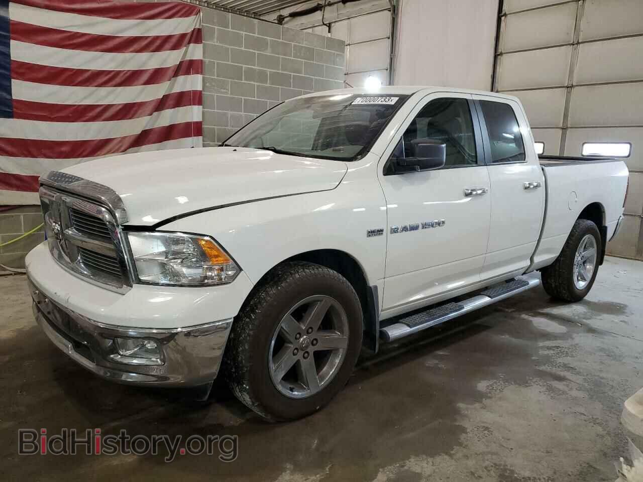 Photo 1D7RV1GT6BS669840 - DODGE All Models 2011