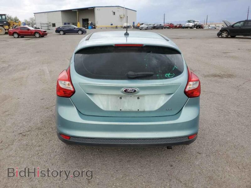 2012 Ford FOCUS (VIN 1FAHP3M20CL372443) — фото 6 из 13