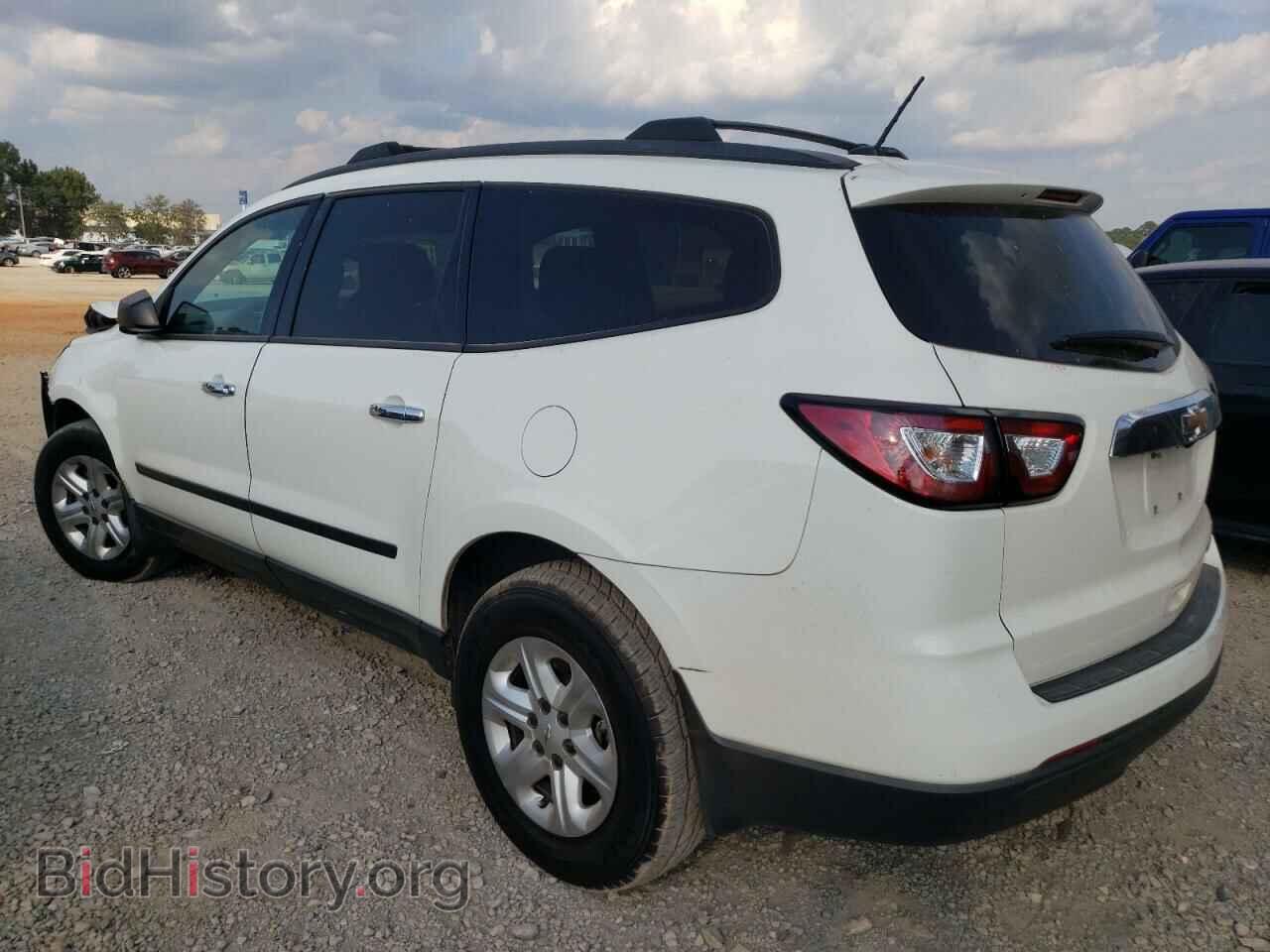 2015 CHEVROLET TRAVERSE - VIN: 1GNKRFKD2FJ264347 - Фото 2