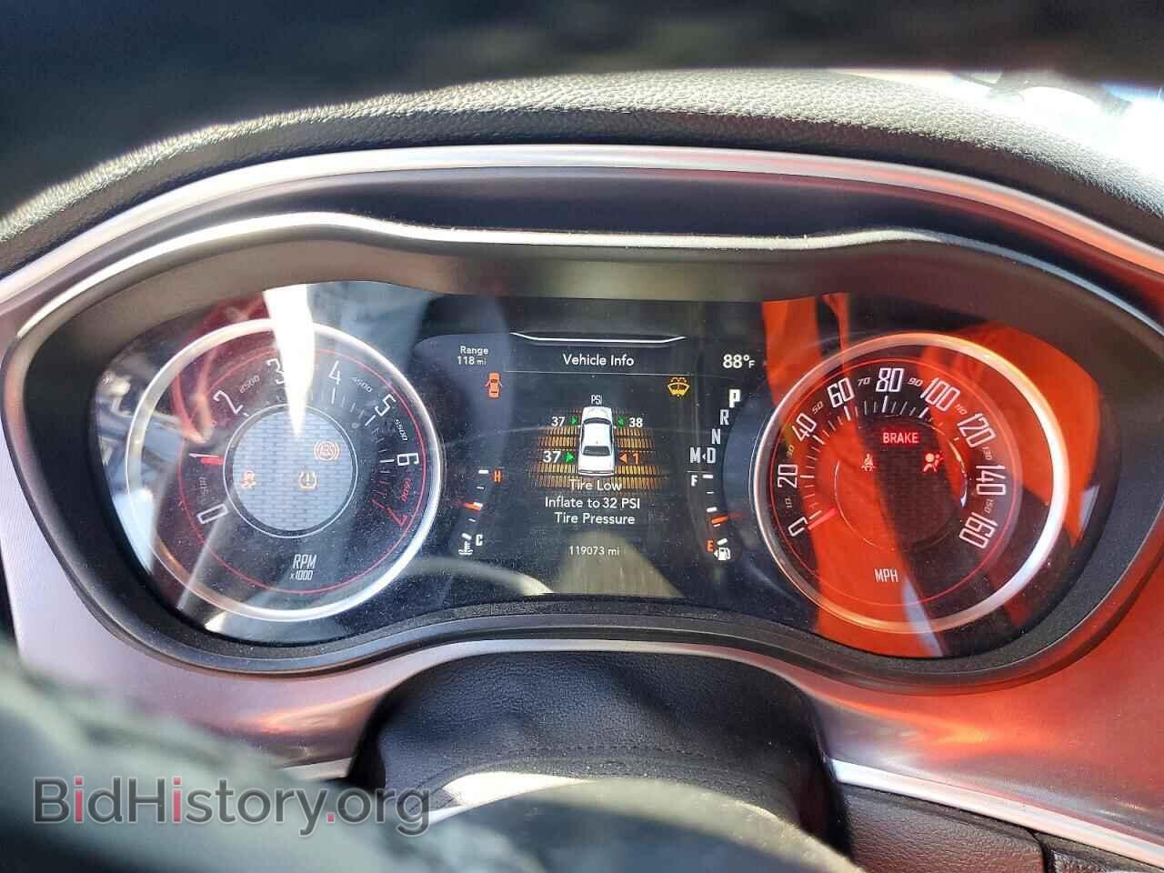 2019 DODGE CHALLENGER - VIN: 2C3CDZAG0KH669082 - Photo 9