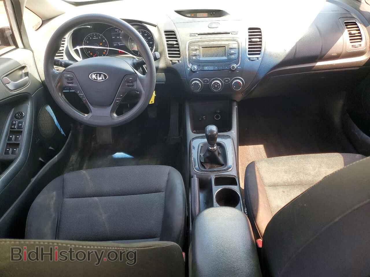 2017 KIA FORTE - VIN: 3KPFK4A78HE091223 - Photo 8