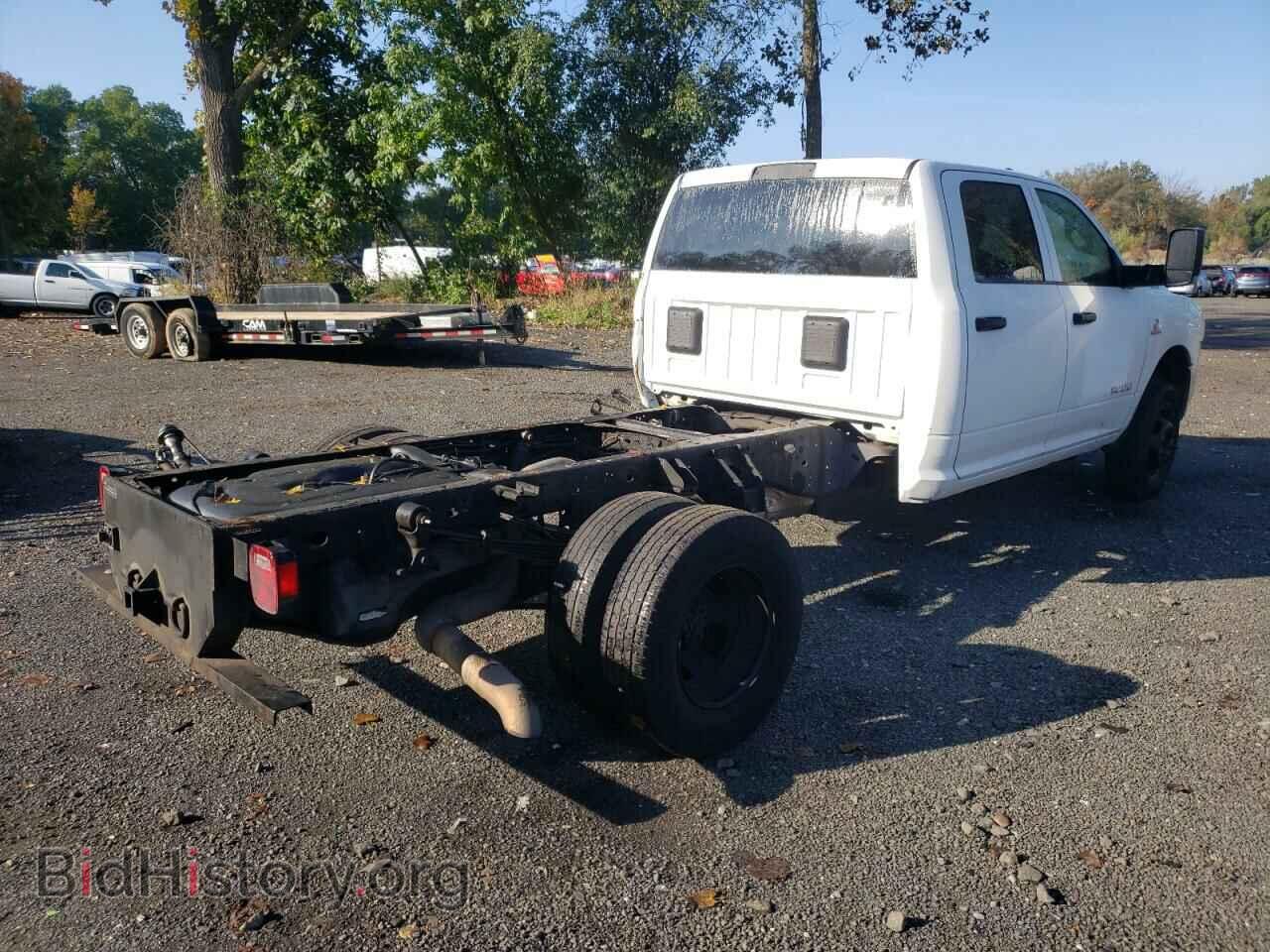 2019 RAM All Models - VIN: 3C7WRSCL9KG538425 - Фото 3