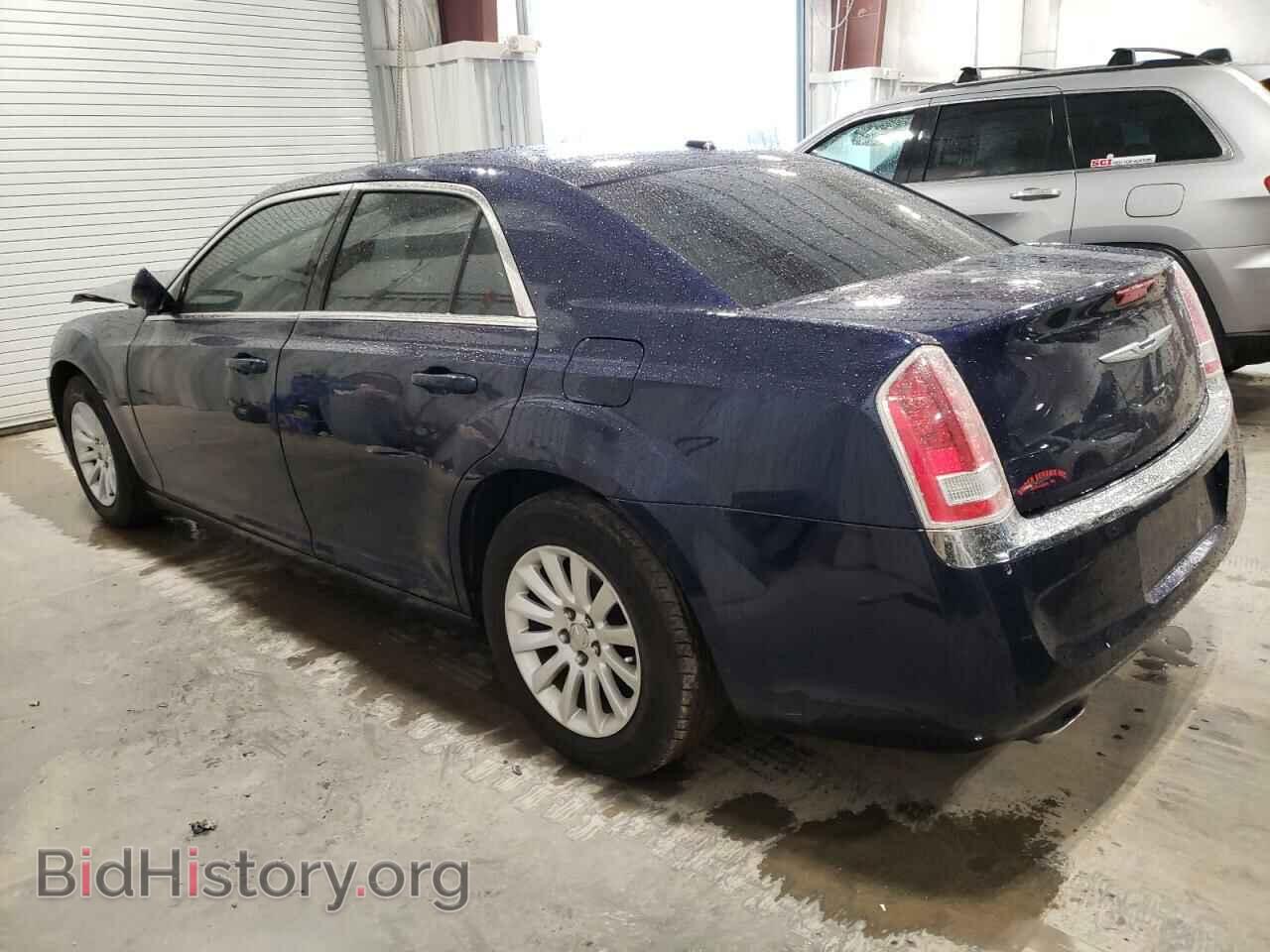 2014 CHRYSLER 300 - VIN: 2C3CCAAG7EH377700 - Фото 2