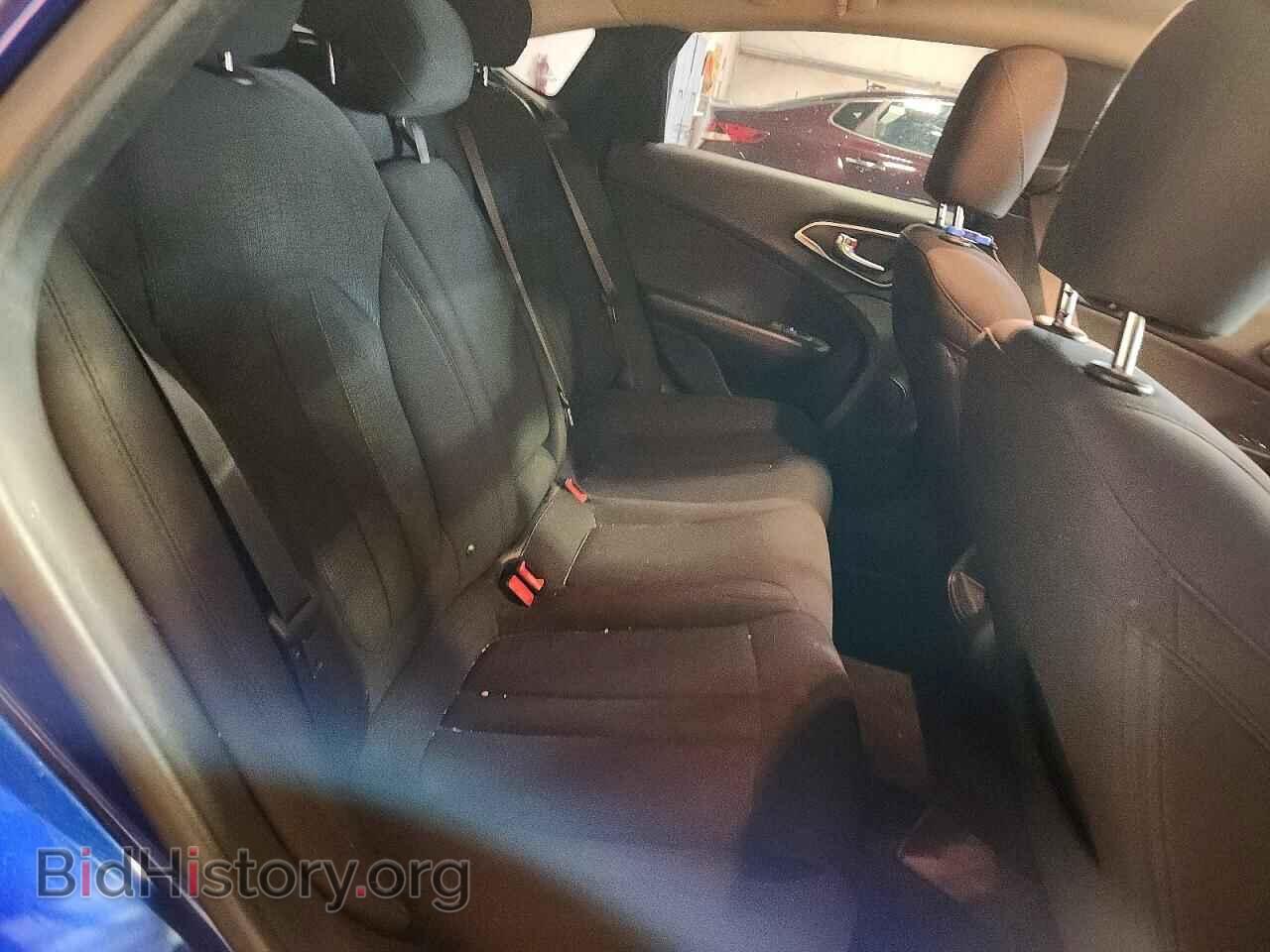 2015 CHRYSLER 200 - VIN: 1C3CCCAB1FN594717 - Photo 10