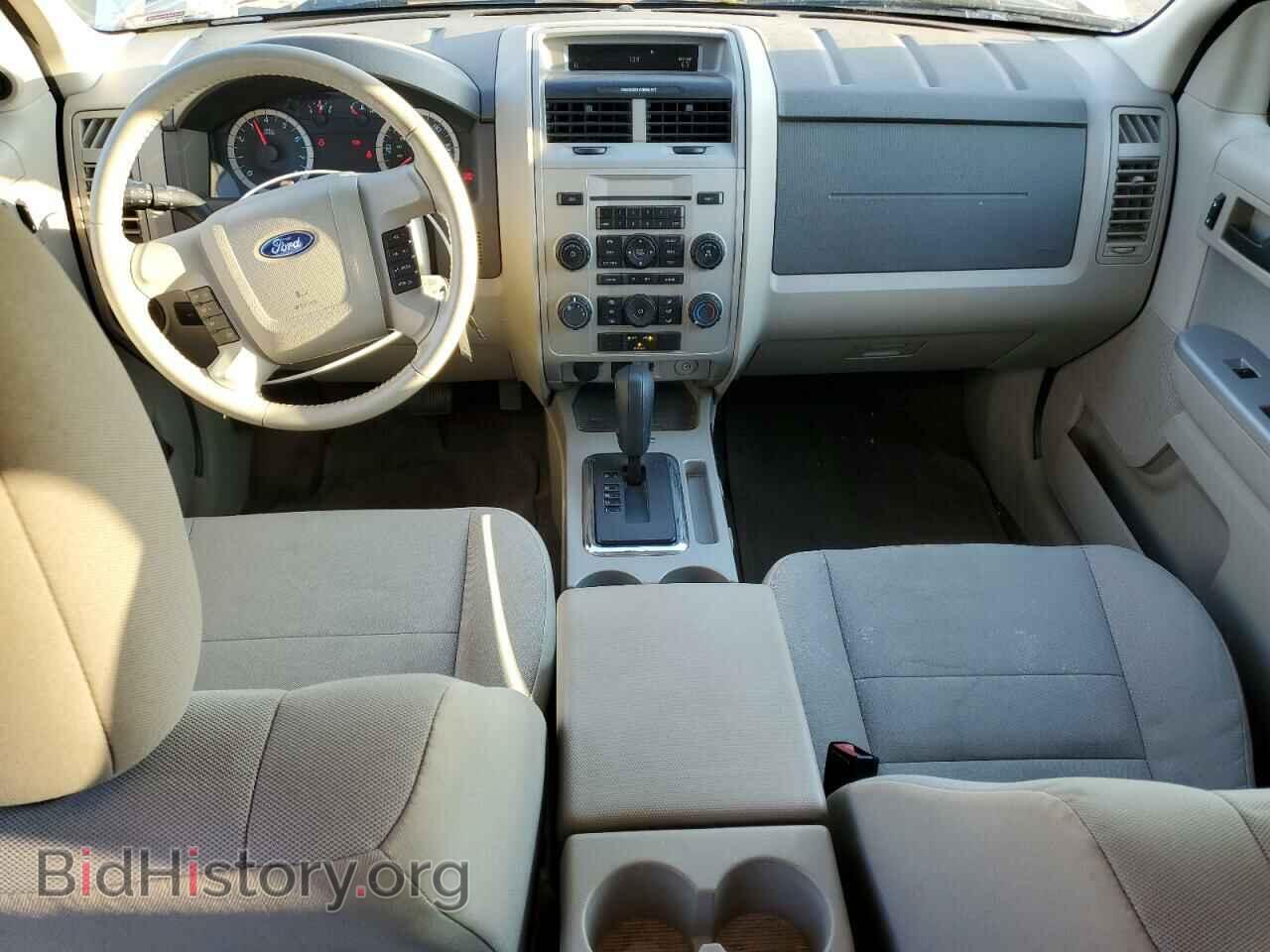 2012 FORD ESCAPE - VIN: 1FMCU0DGXCKC66817 - Фото 8