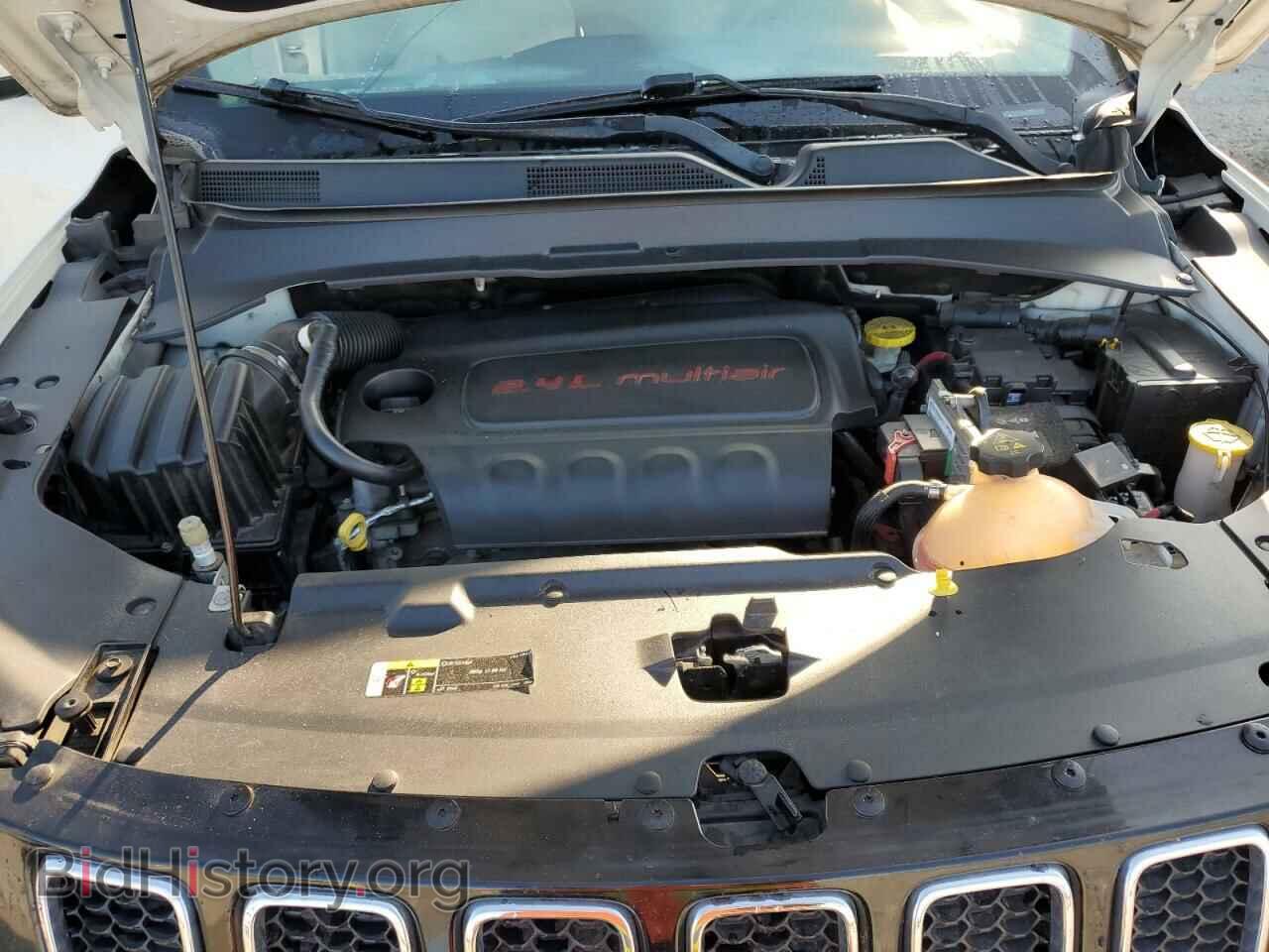 2018 JEEP COMPASS - VIN: 3C4NJDBB2JT154819 - Фото 11