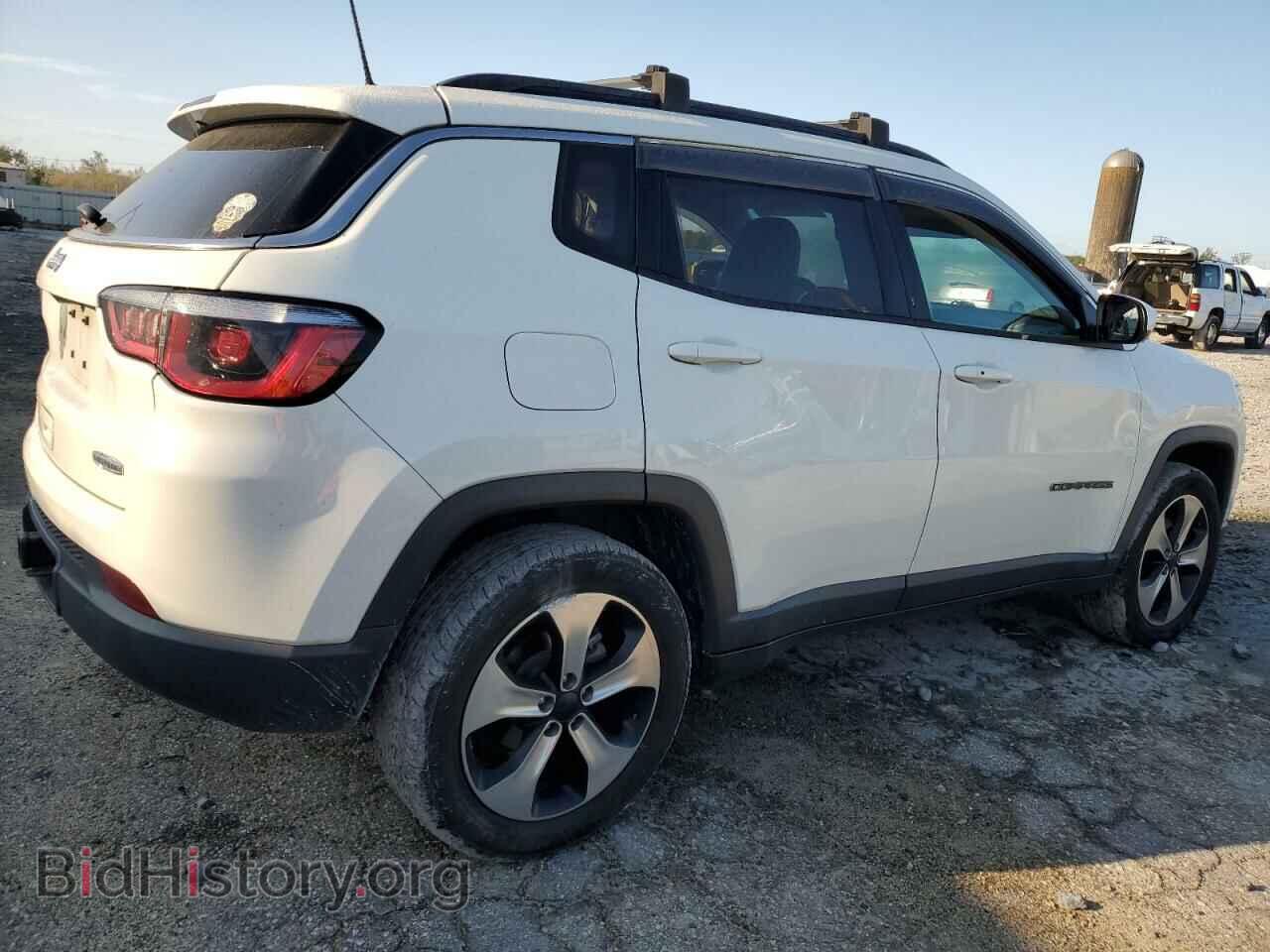 2018 JEEP COMPASS - VIN: 3C4NJDBB2JT154819 - Фото 3