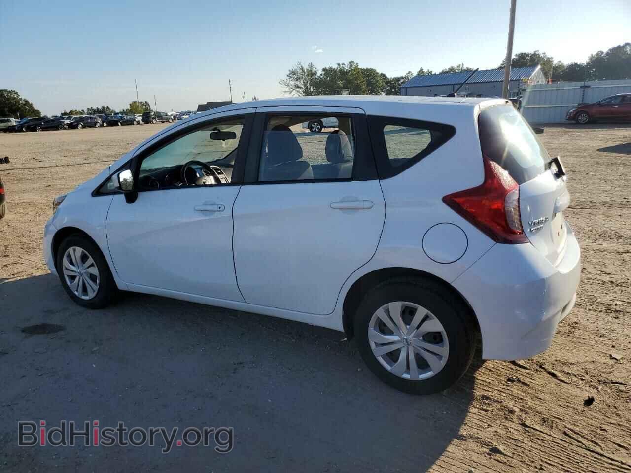2019 NISSAN VERSA - VIN: 3N1CE2CP2KL366277 - Фото 2