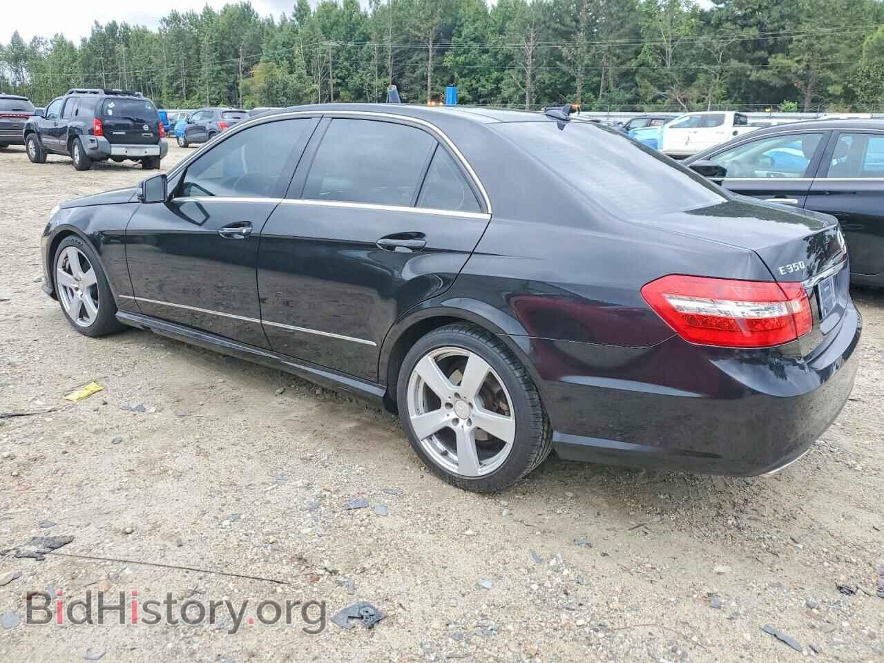 2011 MERCEDES-BENZ E-CLASS - VIN: WDDHF8HB3BA364664 - Фото 2