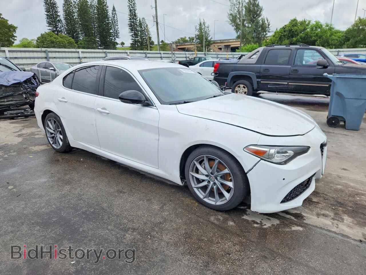 2017 ALFA ROMEO GIULIA - VIN: ZARFAEBN8H7555123 - Photo 4