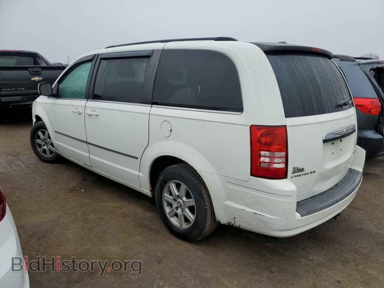 2010 CHRYSLER MINIVAN - VIN: 2A4RR5D19AR131944 - Фото 2