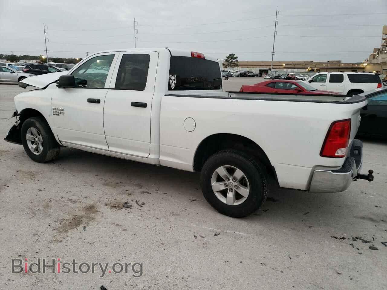2019 RAM 1500 - VIN: 1C6RR6FG9KS638055 - Фото 2