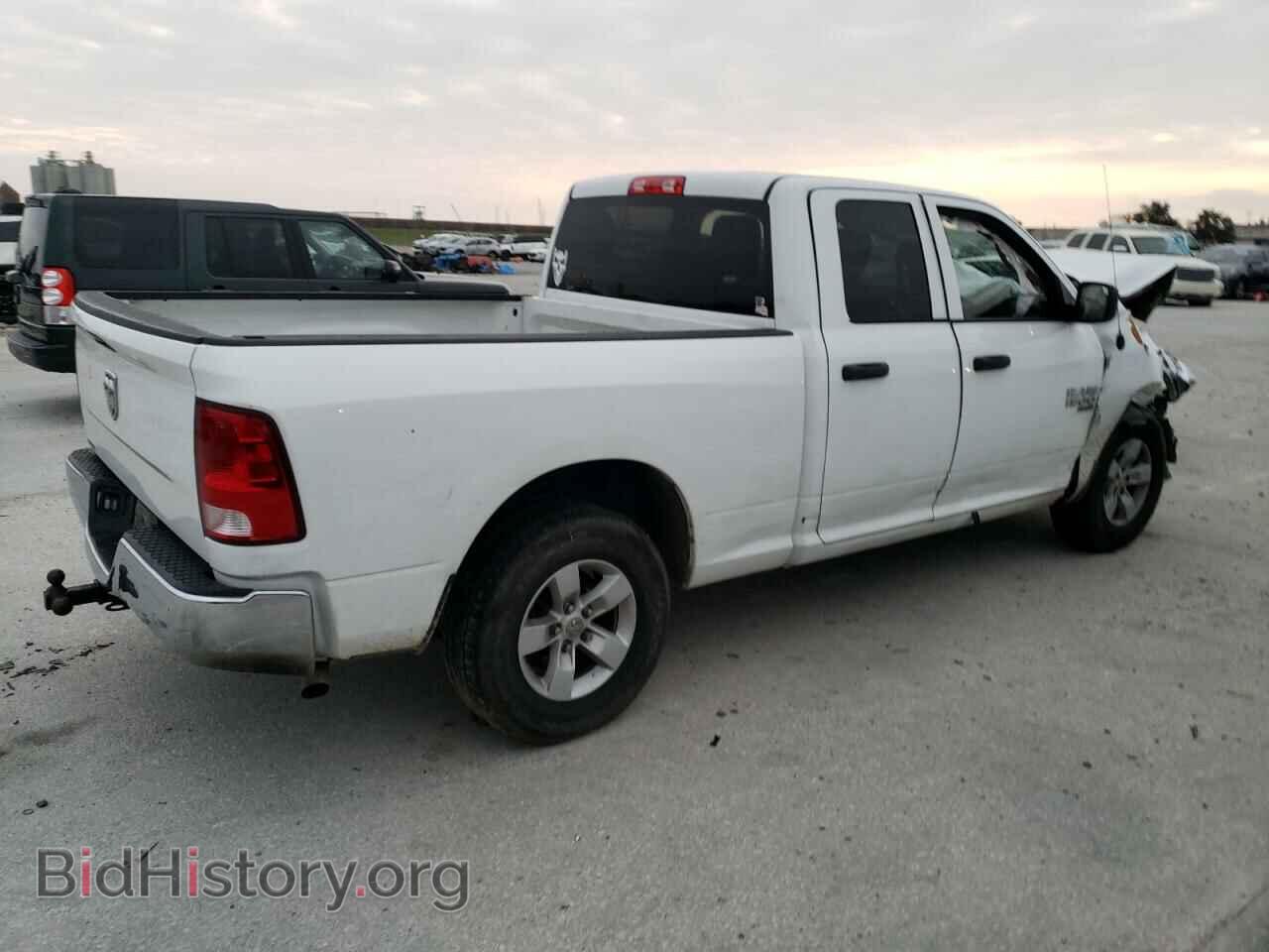 2019 RAM 1500 - VIN: 1C6RR6FG9KS638055 - Фото 3