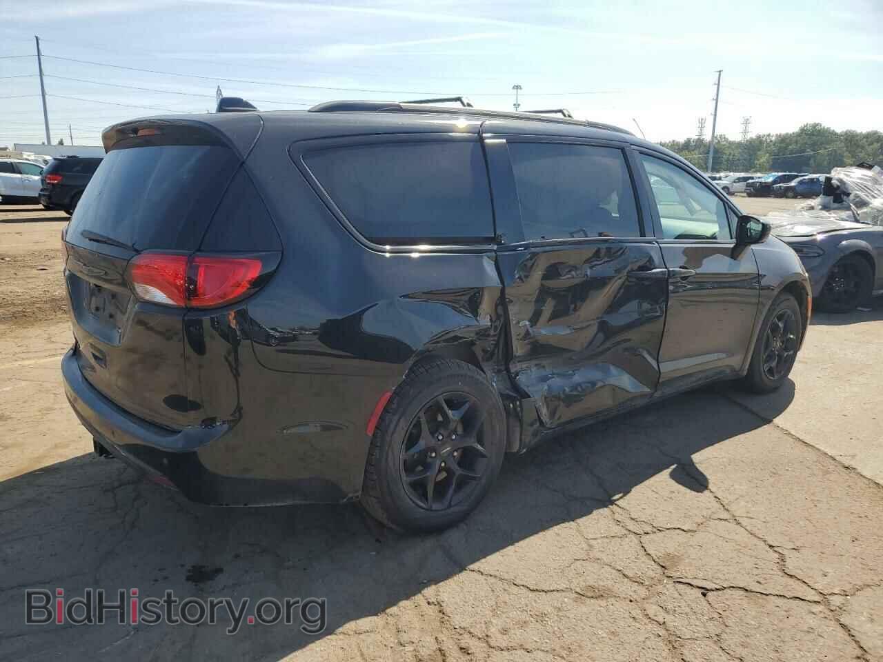 2020 CHRYSLER PACIFICA - VIN: 2C4RC1BG3LR166375 - Фото 3