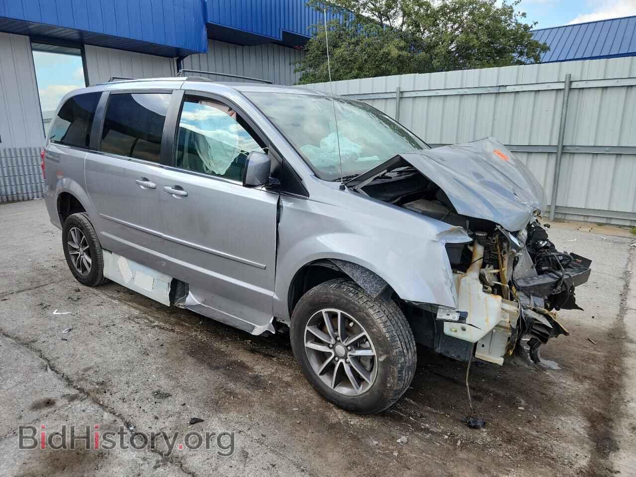 2017 DODGE CARAVAN - VIN: 2C4RDGCG2HR600789 - Photo 4