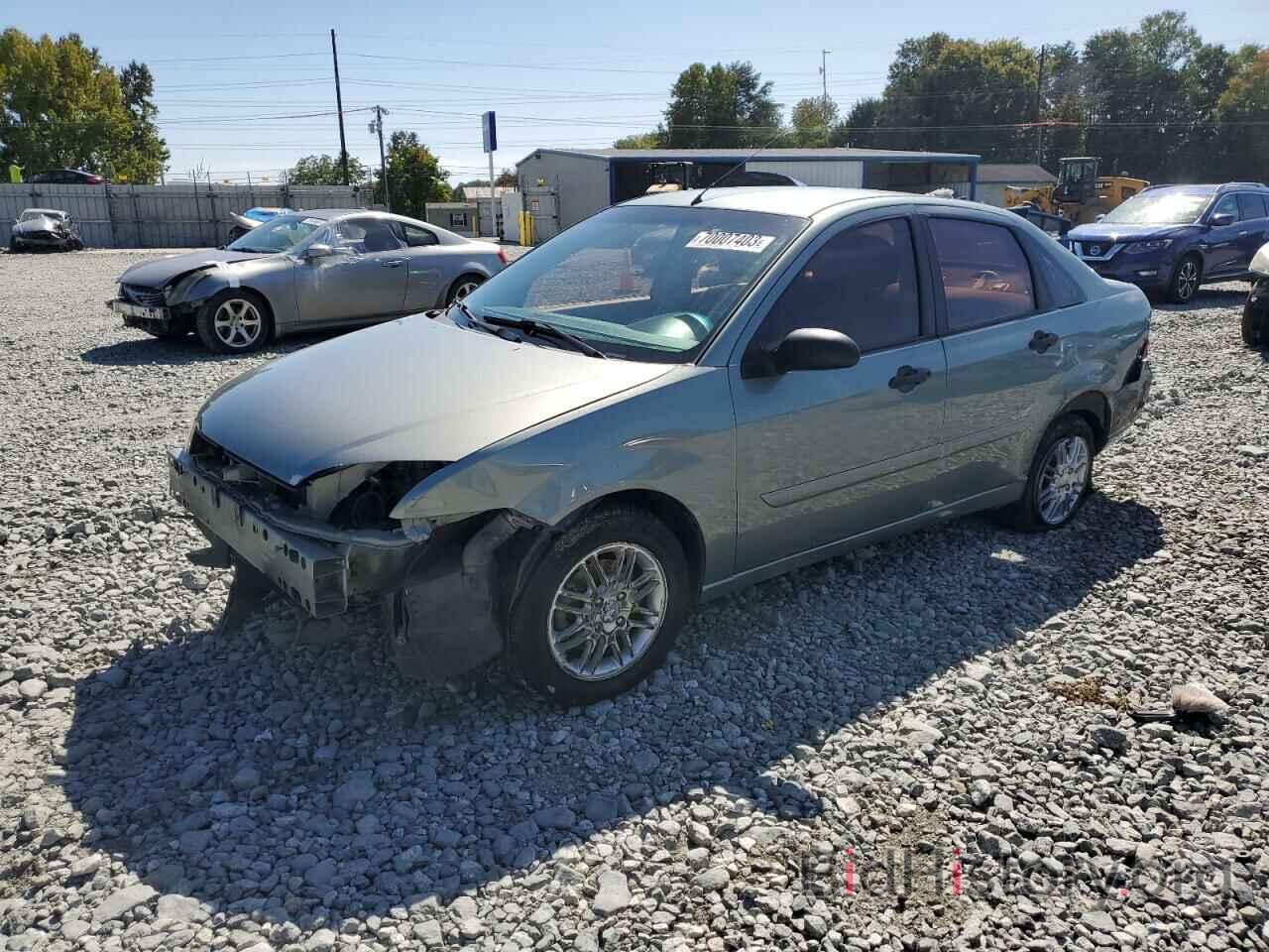 Photo 1FAFP34NX6W146060 - FORD FOCUS 2006