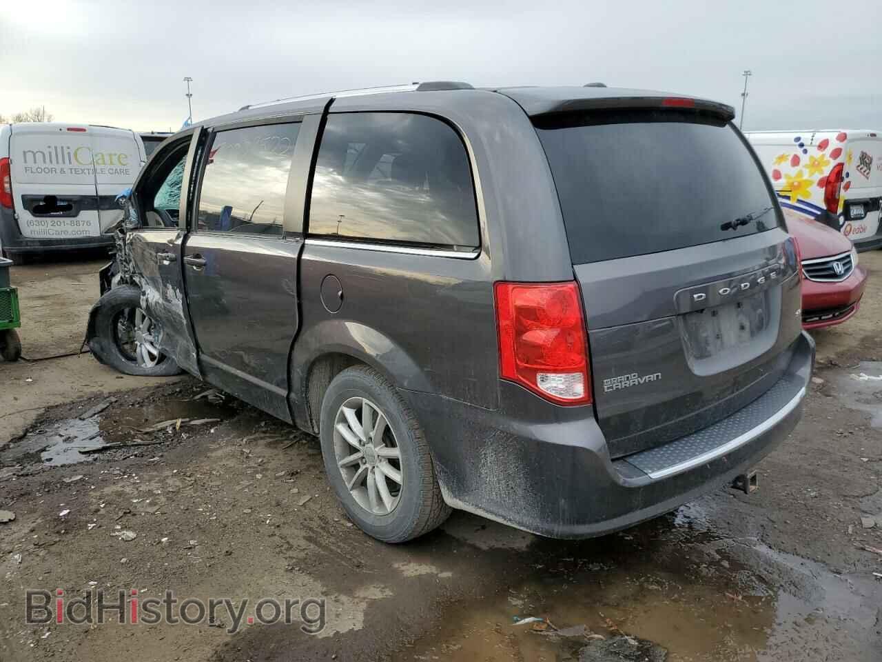 2018 DODGE CARAVAN - VIN: 2C4RDGCG9JR303878 - Фото 2