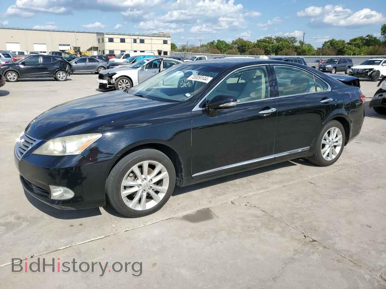 Photo JTHBK1EG1B2451409 - LEXUS ES350 2011
