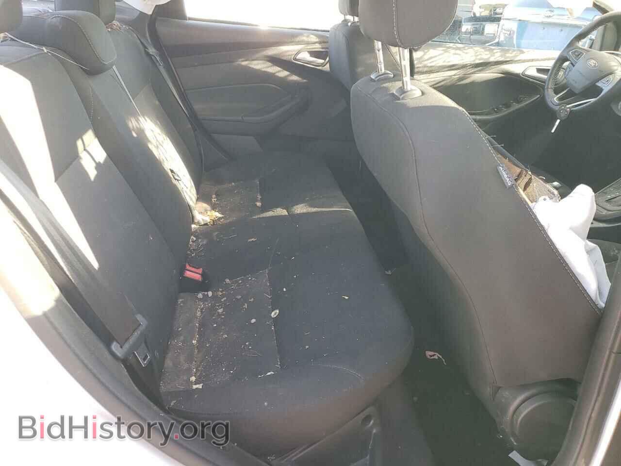 2018 FORD FOCUS - VIN: 1FADP3FE1JL270197 - Фото 10