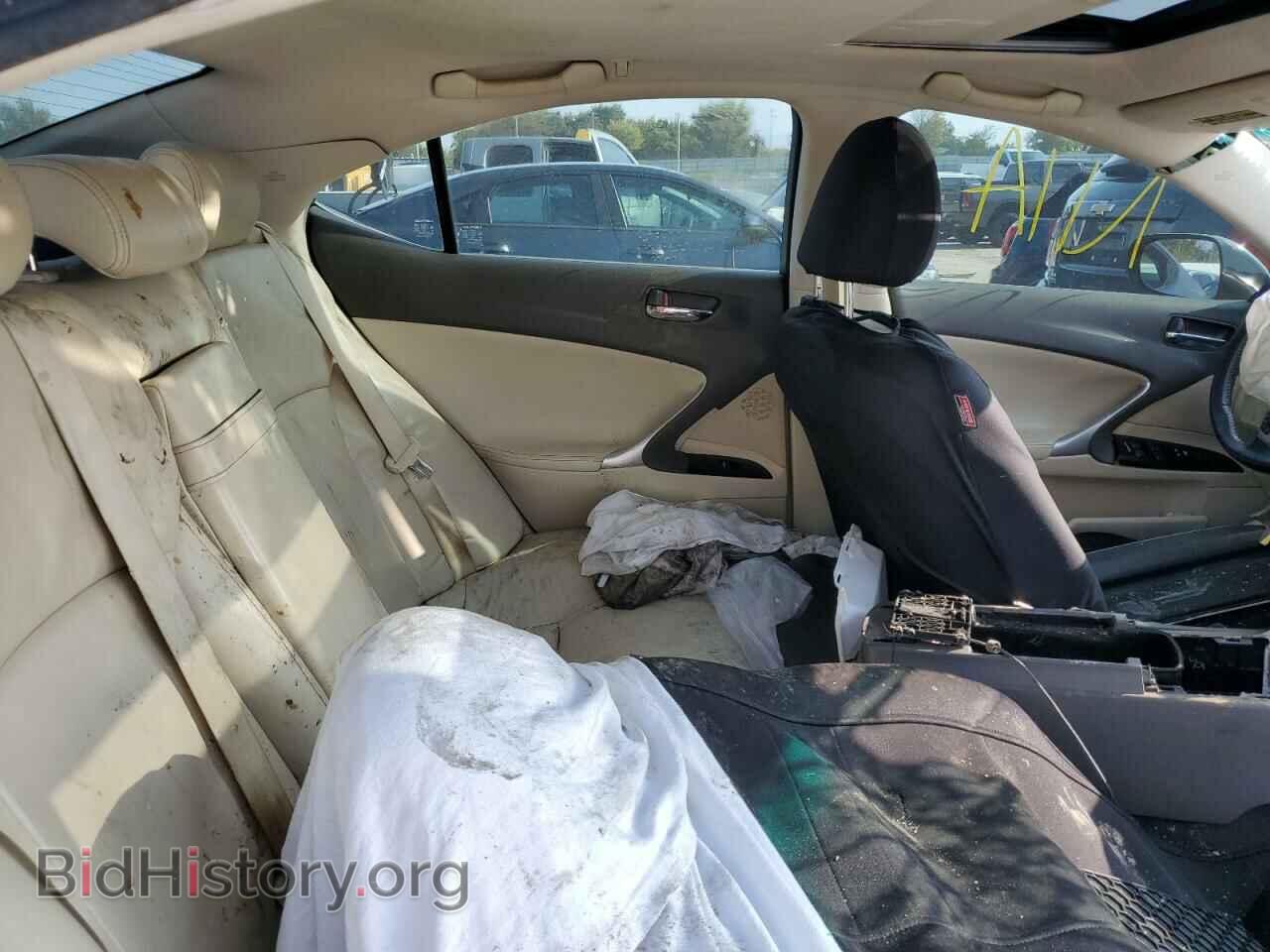 2011 LEXUS IS - VIN: JTHBF5C21B5148731 - Photo 10