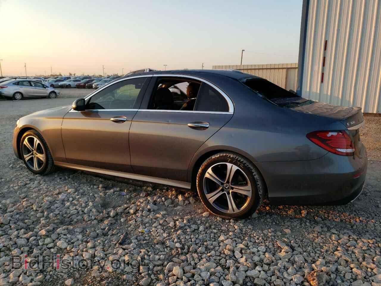 2019 MERCEDES-BENZ E-CLASS - VIN: WDDZF4JB3KA634824 - Фото 2