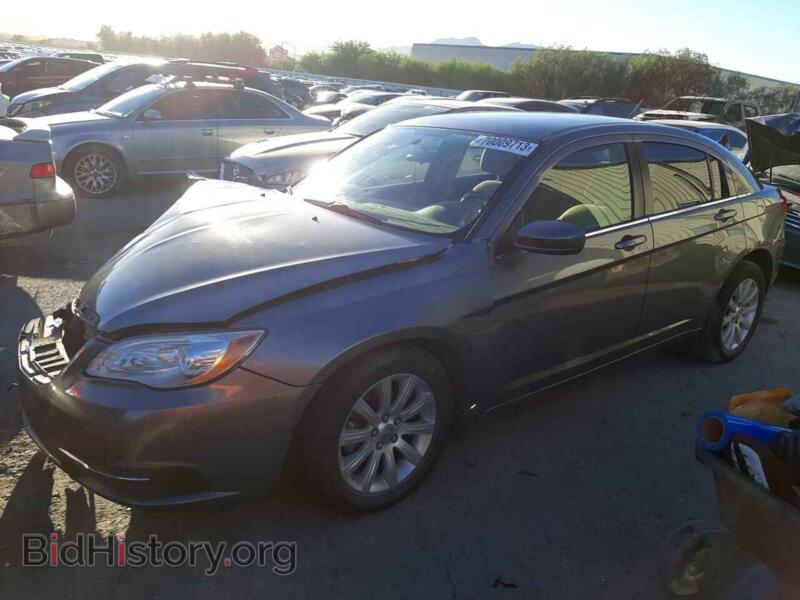 2013 Chrysler 200 200 Tourin (VIN 1C3CCBBB5DN650003) — фото 1 из 12, Copart, повреждение: передняя часть