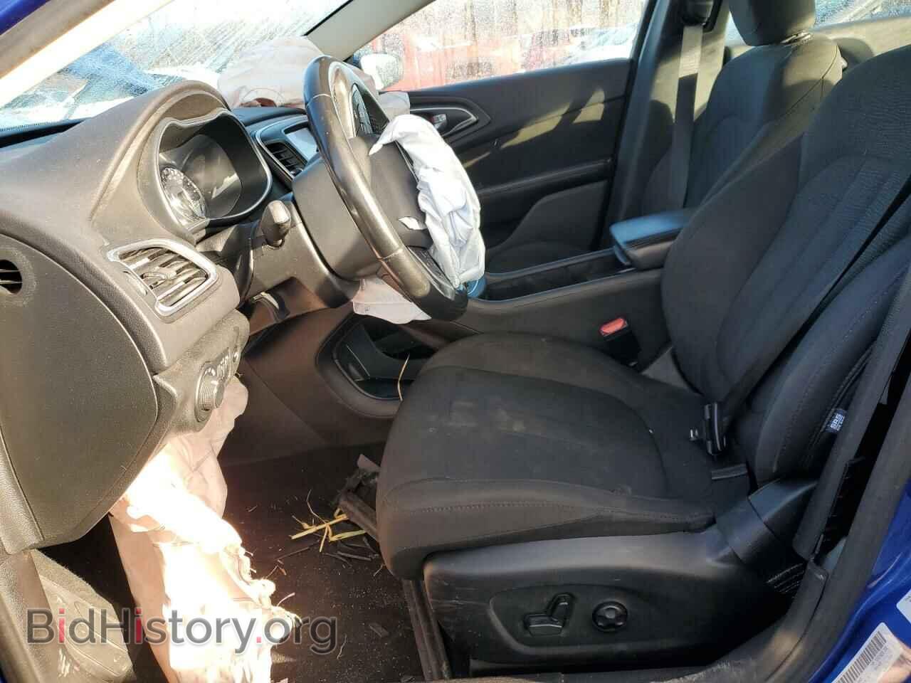 2016 CHRYSLER 200 - VIN: 1C3CCCAB5GN116043 - Фото 7