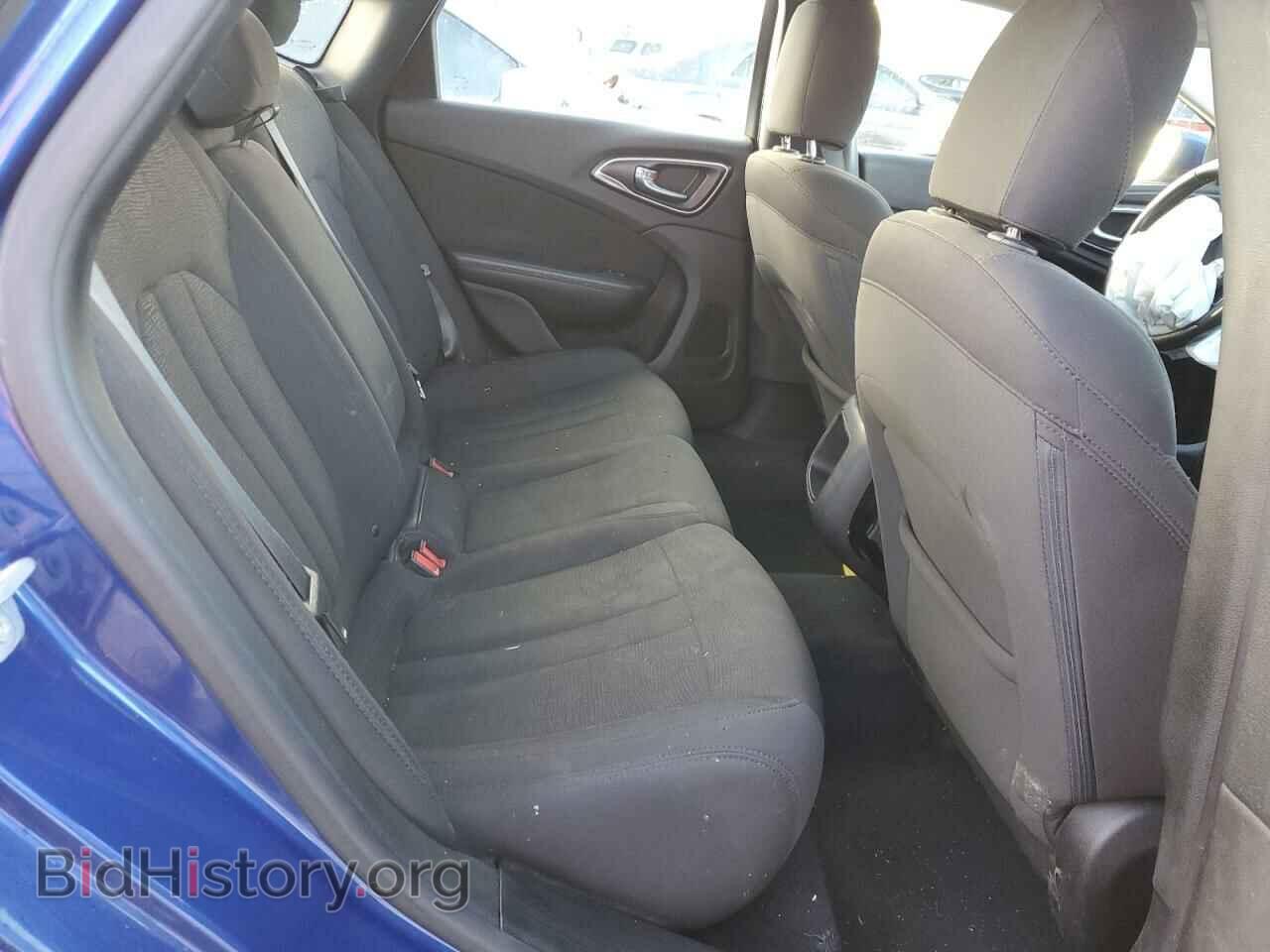 2016 CHRYSLER 200 - VIN: 1C3CCCAB5GN116043 - Фото 10