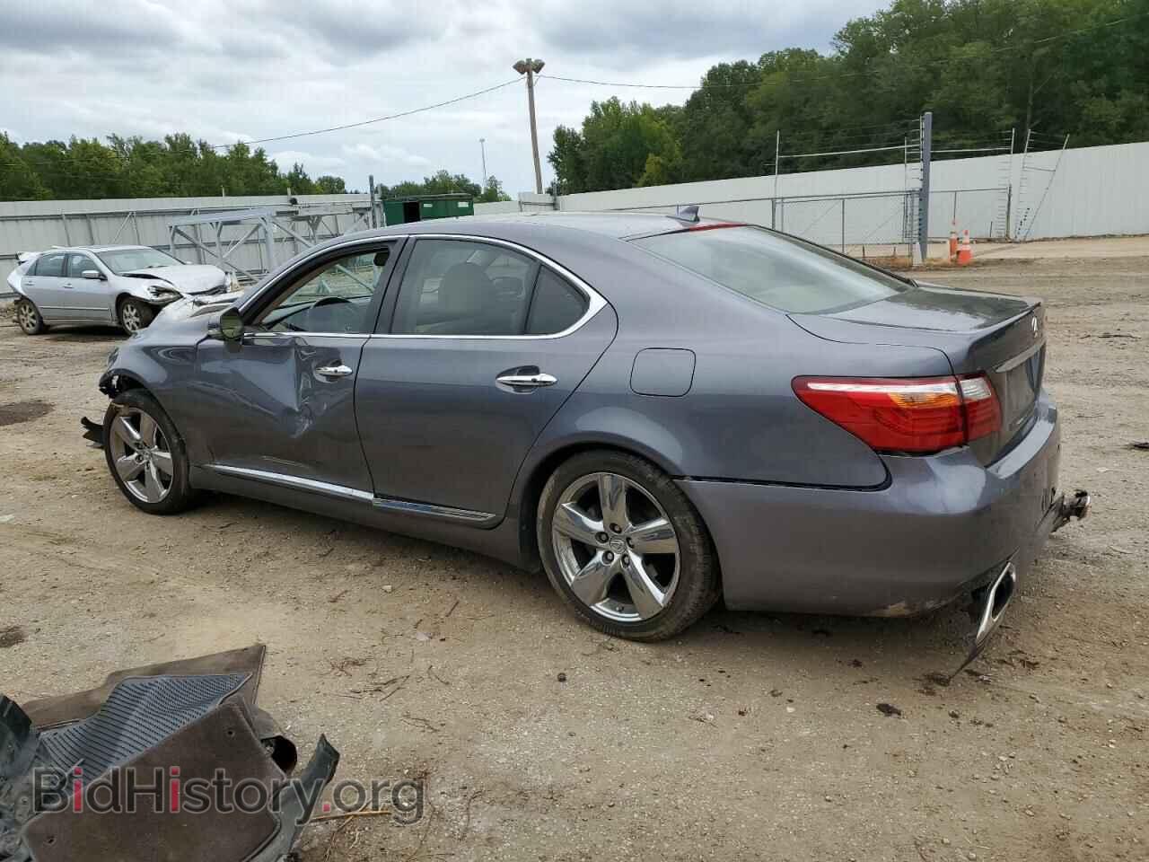 2012 LEXUS LS460 - VIN: JTHBL5EF9C5110545 - Фото 2