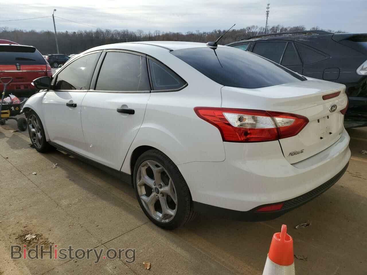 2013 FORD FOCUS - VIN: 1FADP3E2XDL306481 - Фото 2