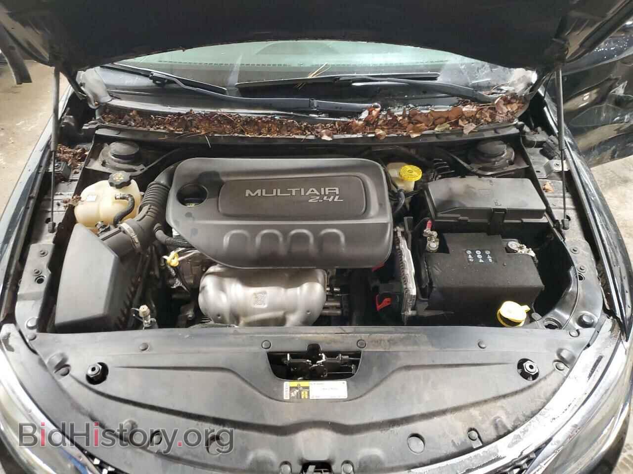 2016 CHRYSLER 200 - VIN: 1C3CCCAB5GN195150 - Фото 11